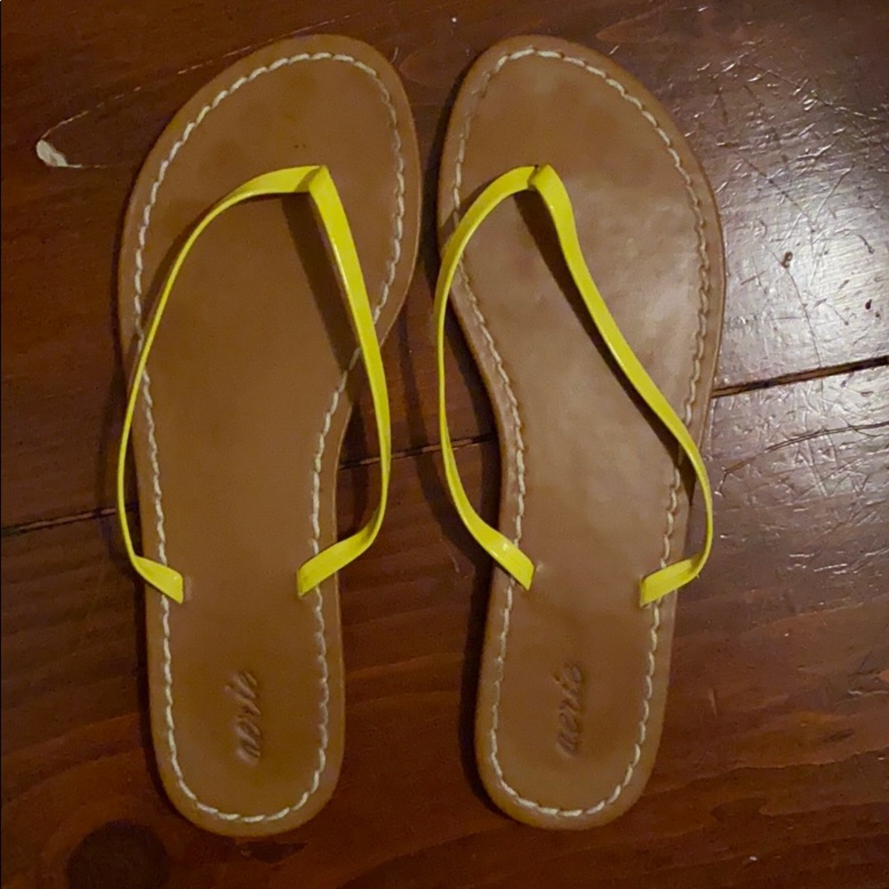 Flip flops